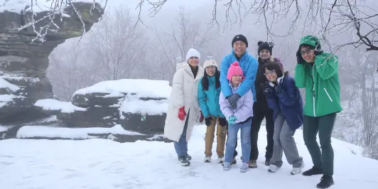 Tisa Rocks - Winter wonderland