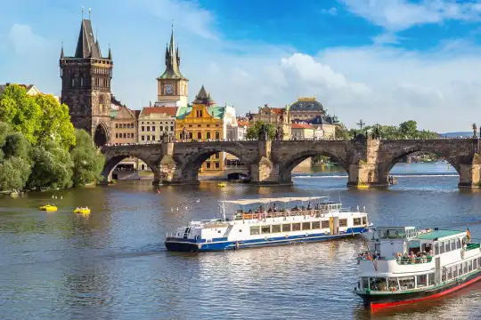 Discover the Top 10 romantic places in Prague