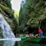 Dinhy ride in Edmund\'s Gorge